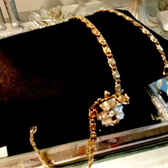 Beautiful evening bag with Swarovski crystals - Picture 2 of 3